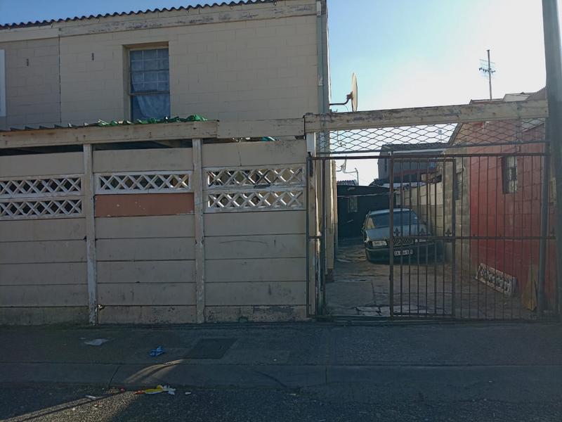 3 Bedroom Property for Sale in Eastridge Western Cape